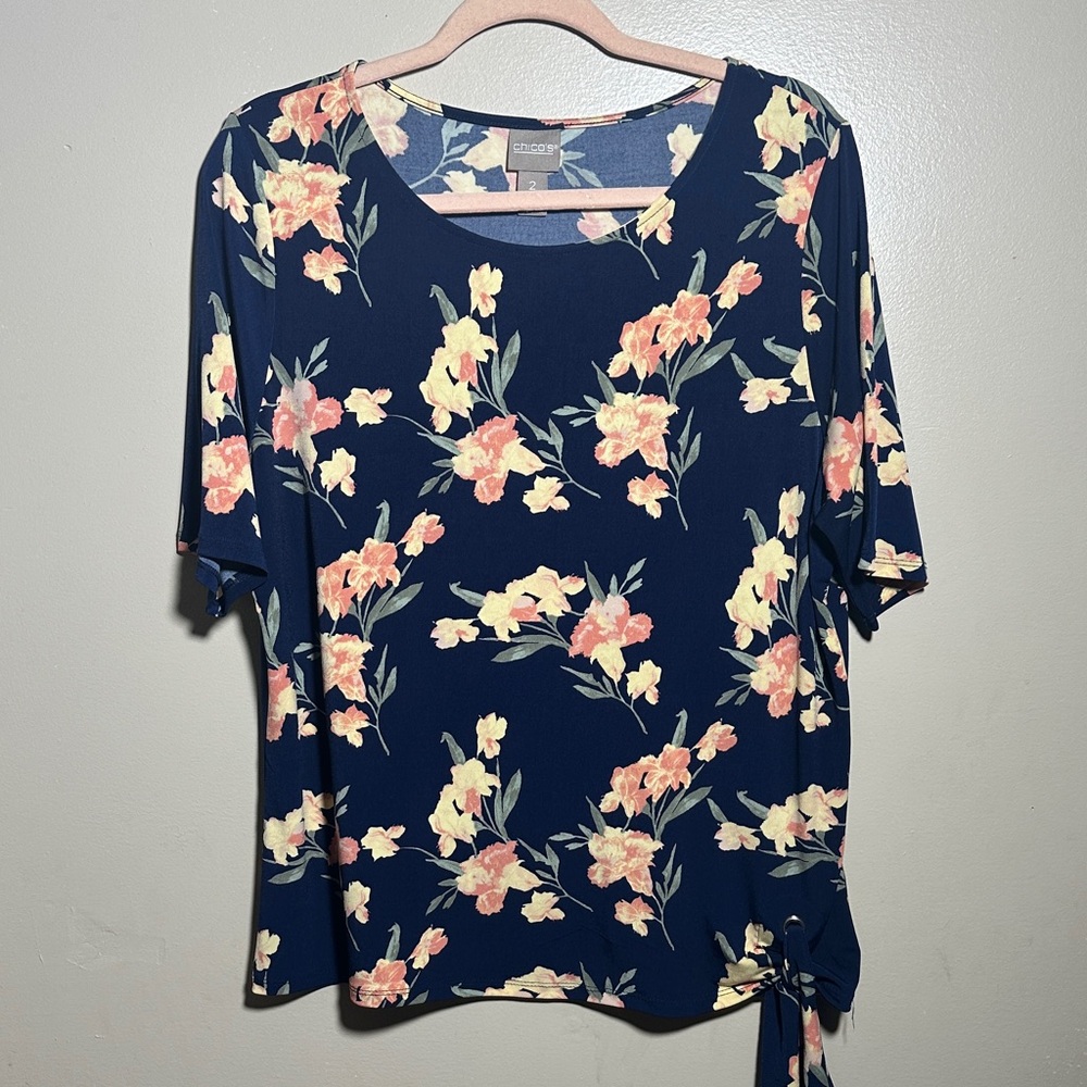 Chicos Navy Floral Short Sleeved Top | 2
